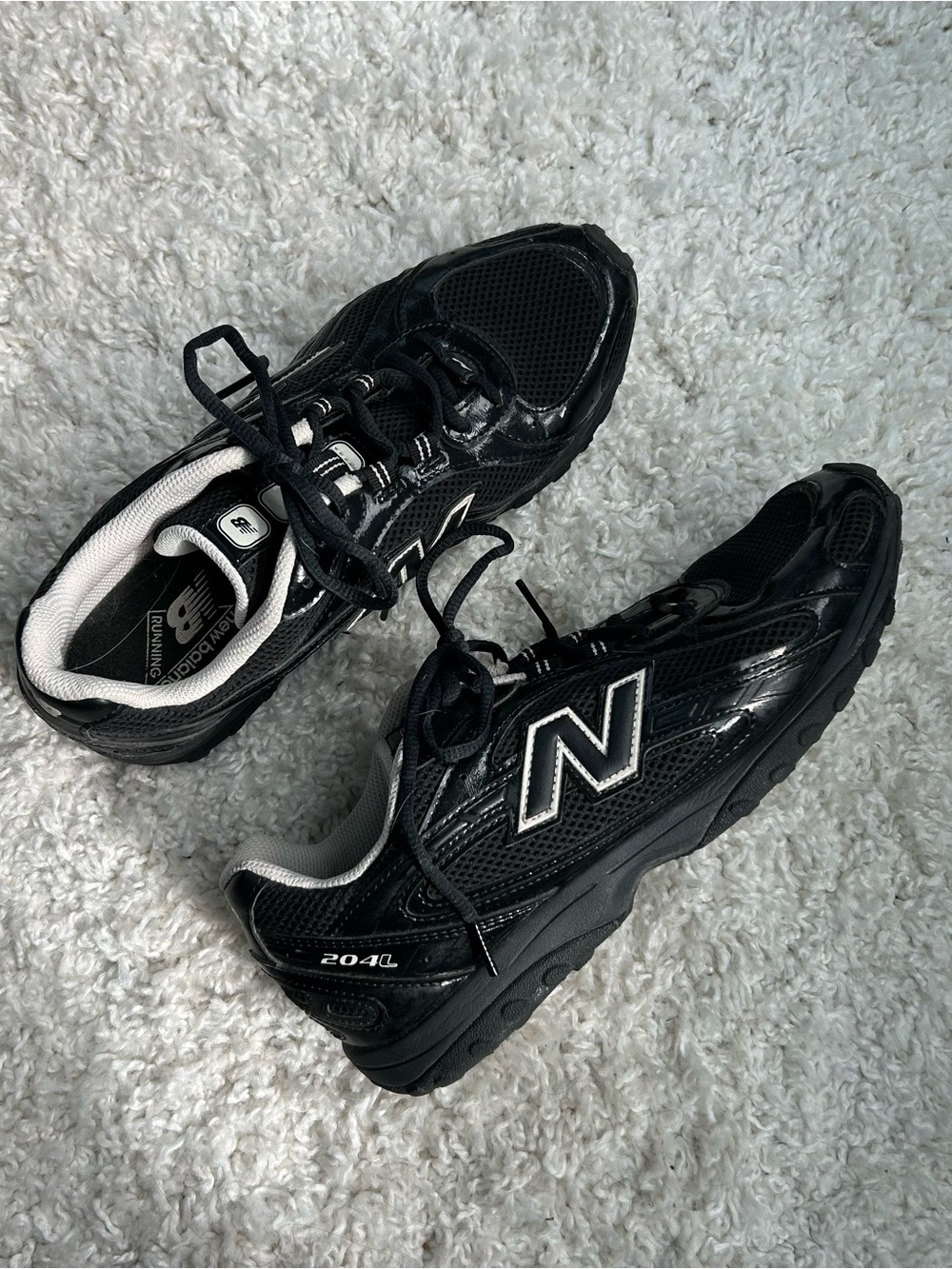 New Balance - Unisex 204L Shoes (U204LMRA-D) in Black, Size 9